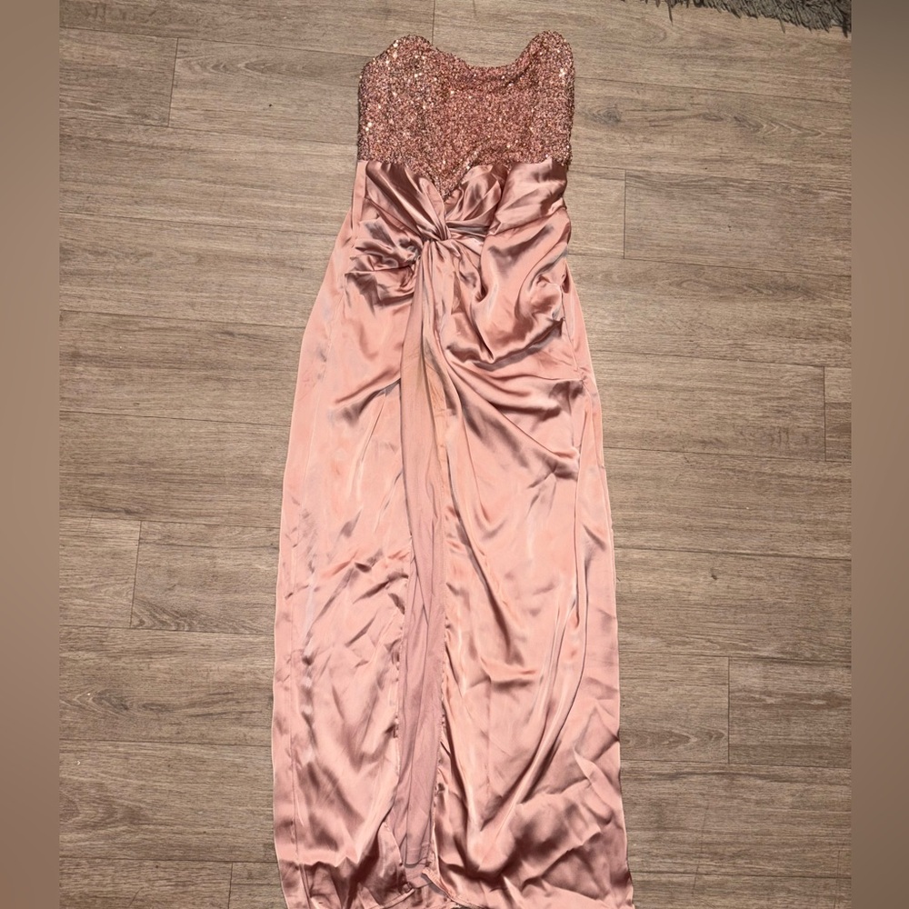 Fashion Nova Pink Dress Elegant Design